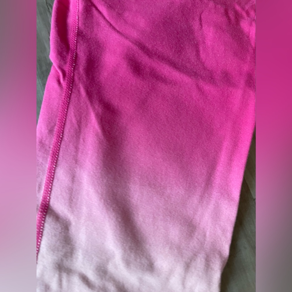 *NWT* Crown & Ivy brand ~ ombré / dip Leggings, two pair (blue 💙 / pink 🩷) *NWT* - Picture 5 of 11